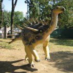 Kentrosaurus running scaled
